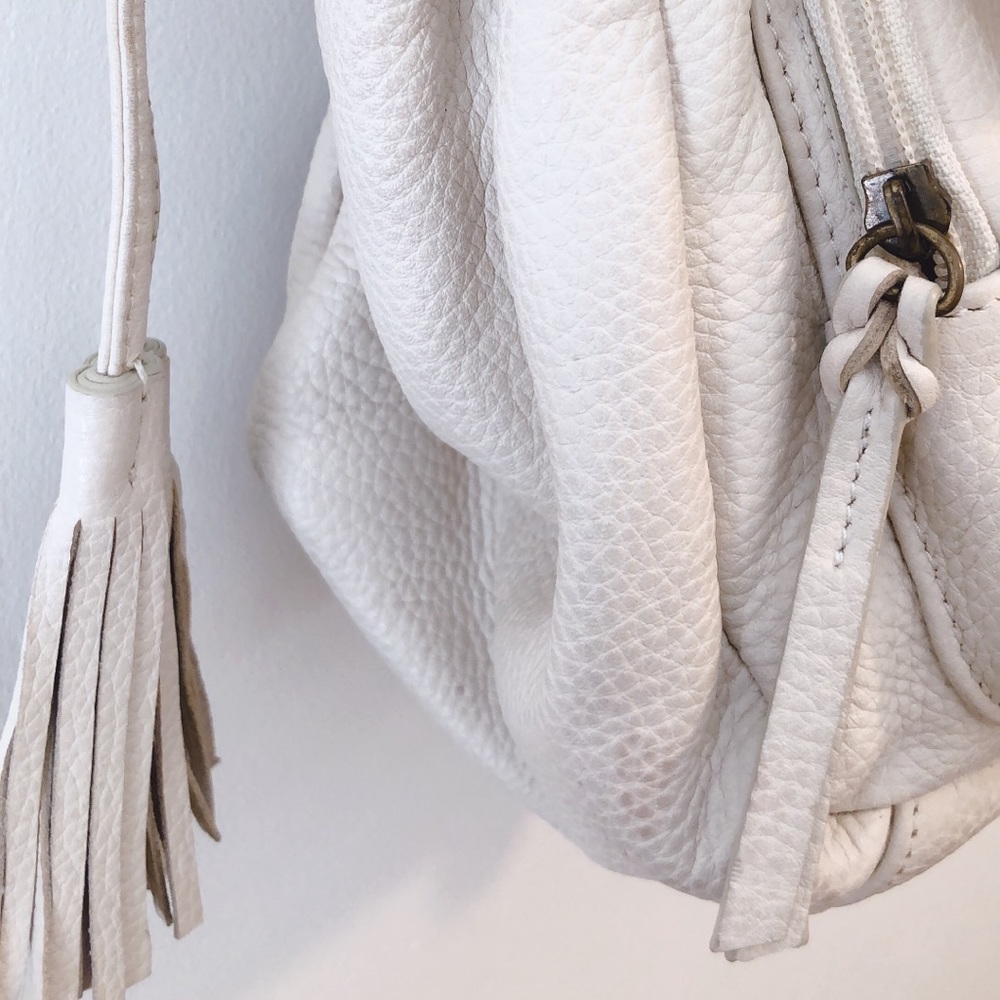 Liberation Handbag - Picture 2 of 7